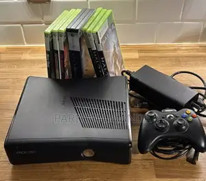 Microsoft Xbox 360 S Slim Console