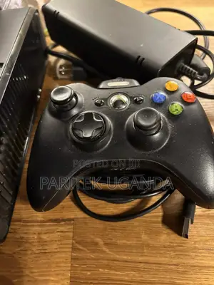Microsoft Xbox 360 S Slim Console