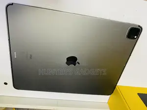 Apple iPad Pro 12.9 (2022) 128 GB Gray