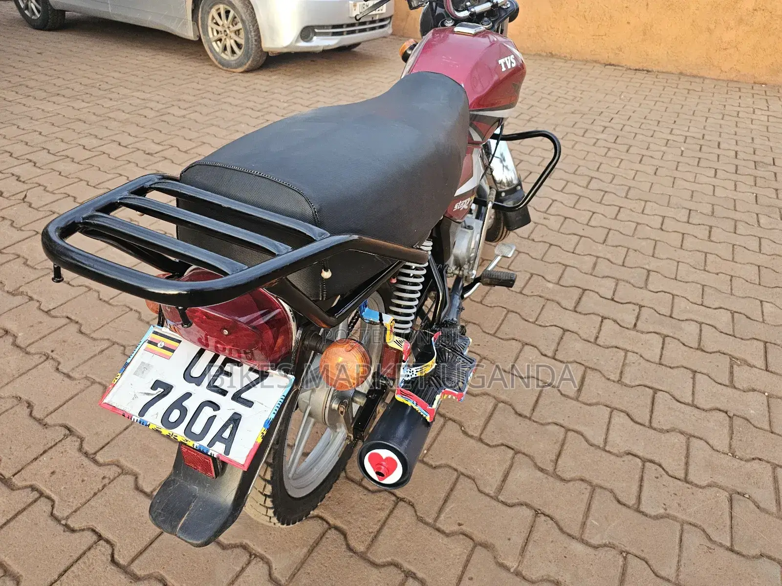 TVS HLX 125 2019 Red