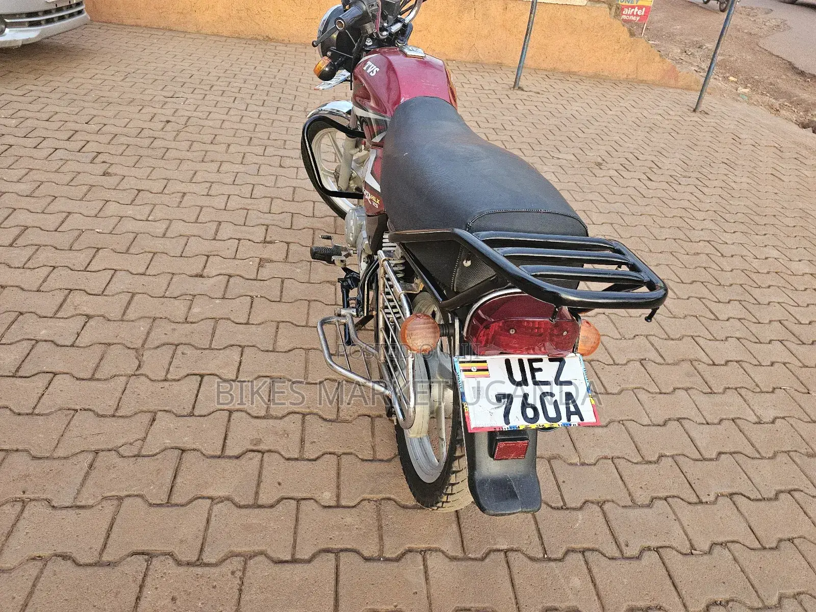 TVS HLX 125 2019 Red