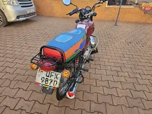 Bajaj Boxer 2022 Red