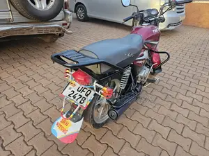 TVS HLX 125 2022 Red