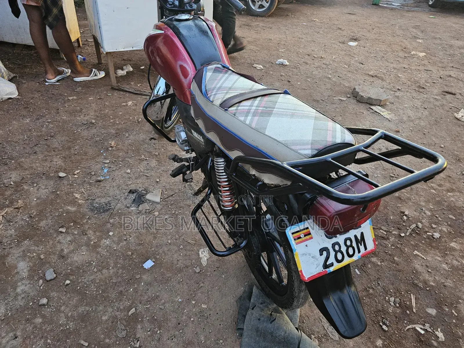 Yamaha Crux 2018 Red