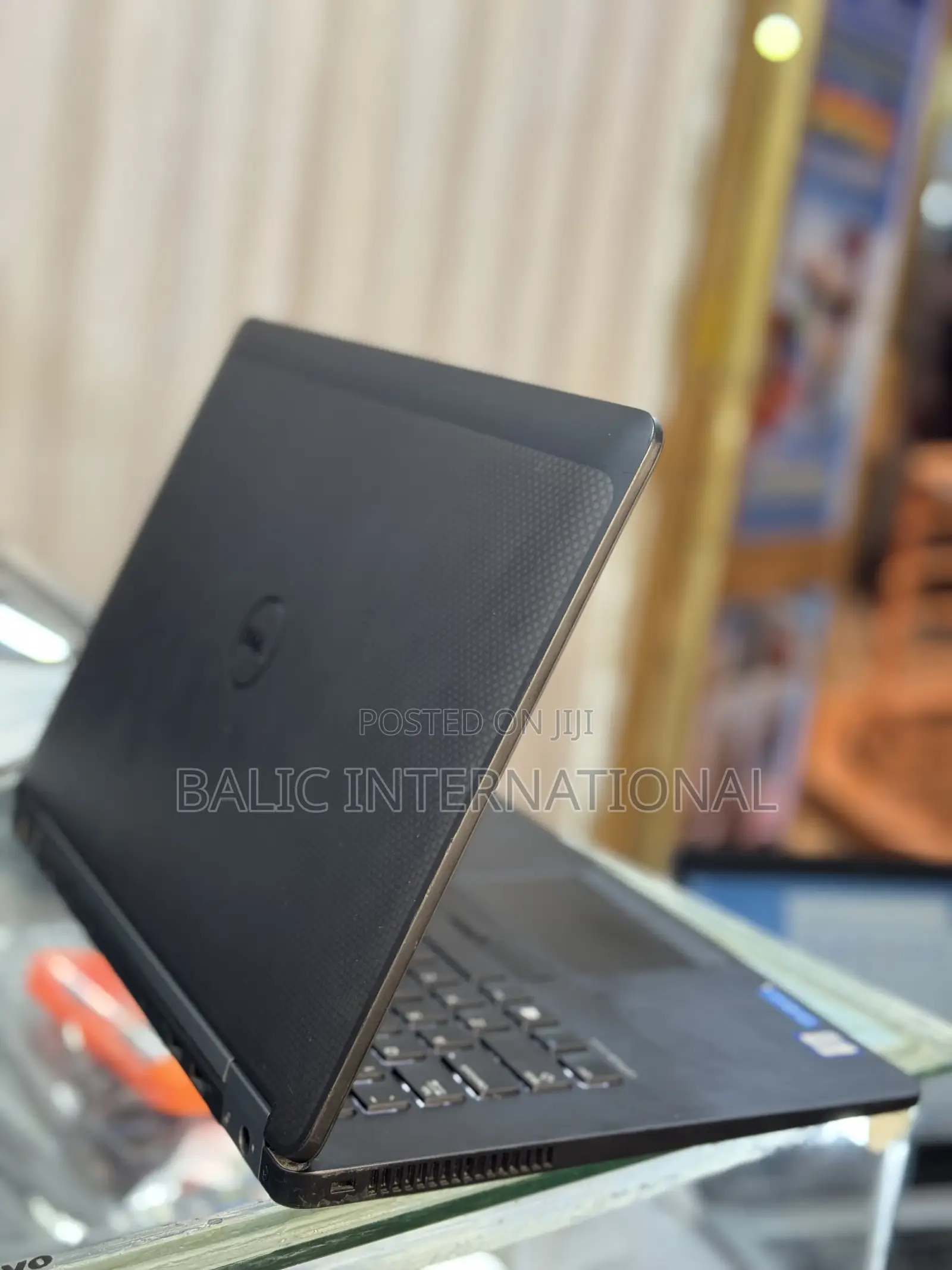 Laptop Dell Latitude 14 E7470 8GB Intel Core I5 SSD 256GB