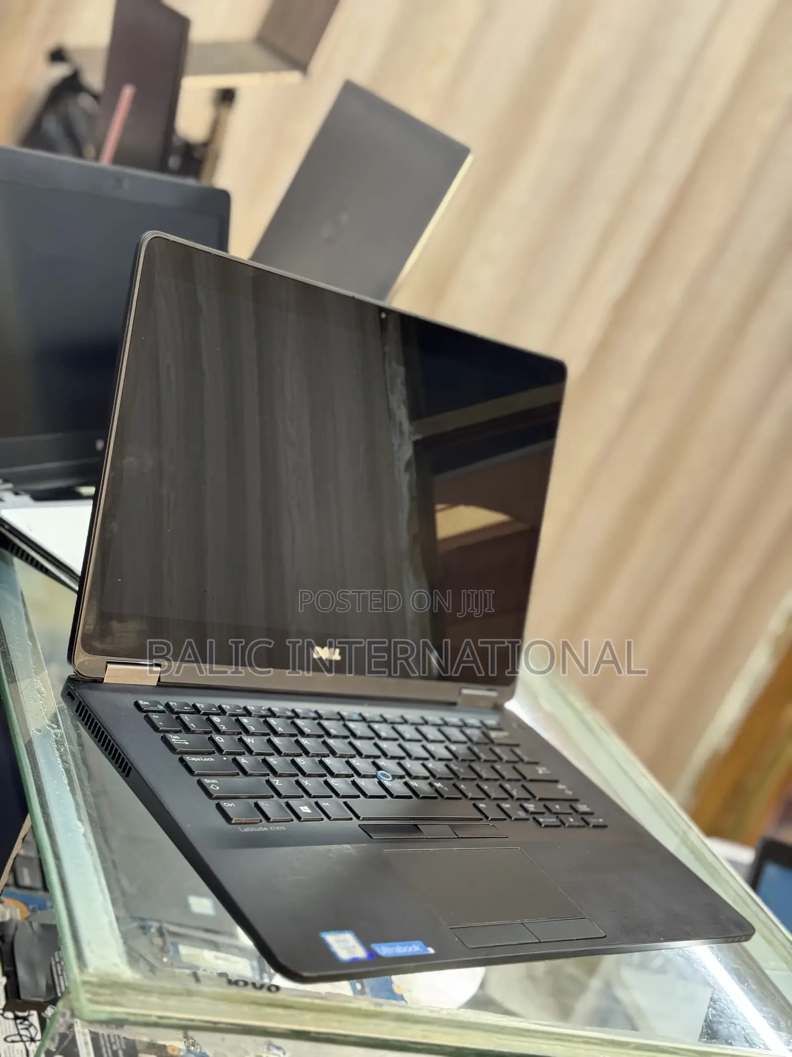Laptop Dell Latitude 14 E7470 8GB Intel Core I5 SSD 256GB