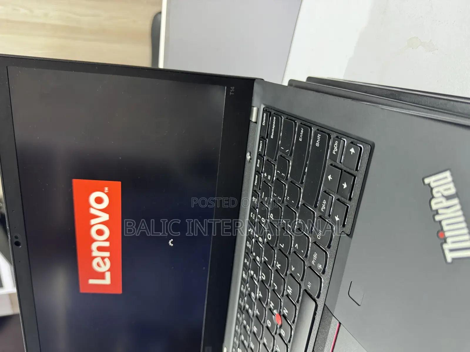 Laptop Lenovo ThinkPad T14 8GB Intel Core I5 SSD 256GB