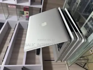 Laptop Apple MacBook Pro 2012 8GB Intel Core I7 HDD+SSD 1T