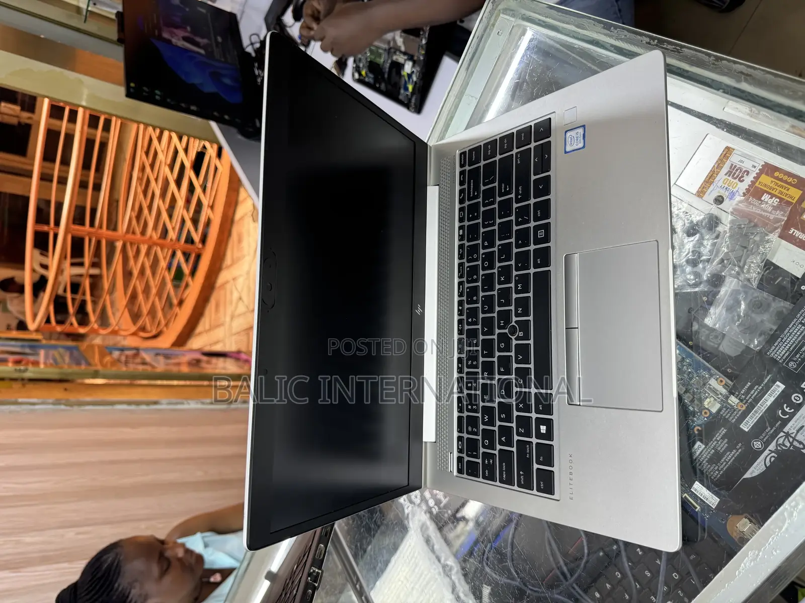Laptop HP EliteBook 840 G5 8GB Intel Core I5 SSD 256GB
