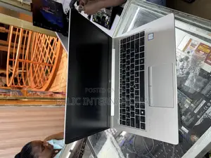 Laptop HP EliteBook 840 G5 8GB Intel Core I5 SSD 256GB