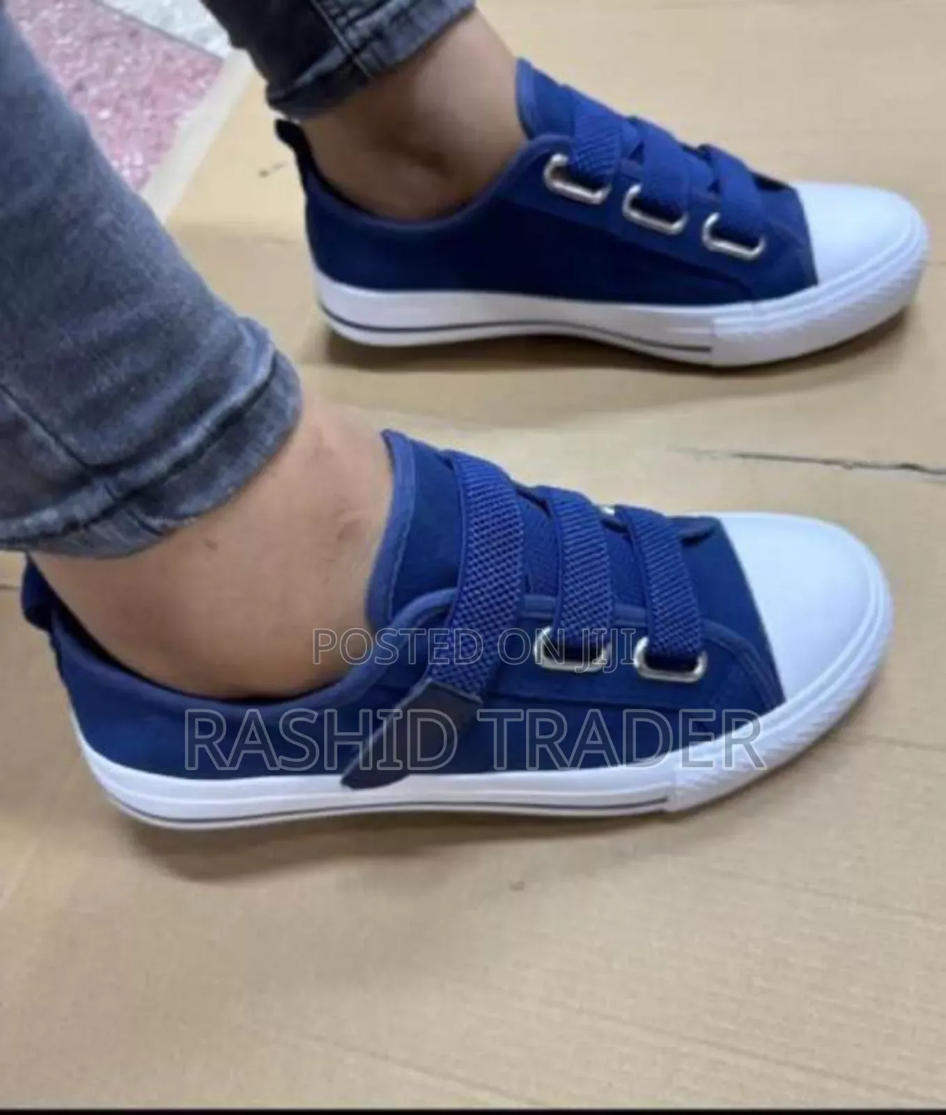 Canvas Shoe Sneakers
