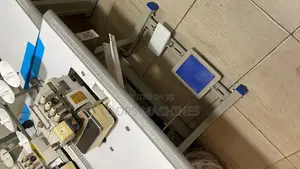 Direct-Drive Overlock Machine