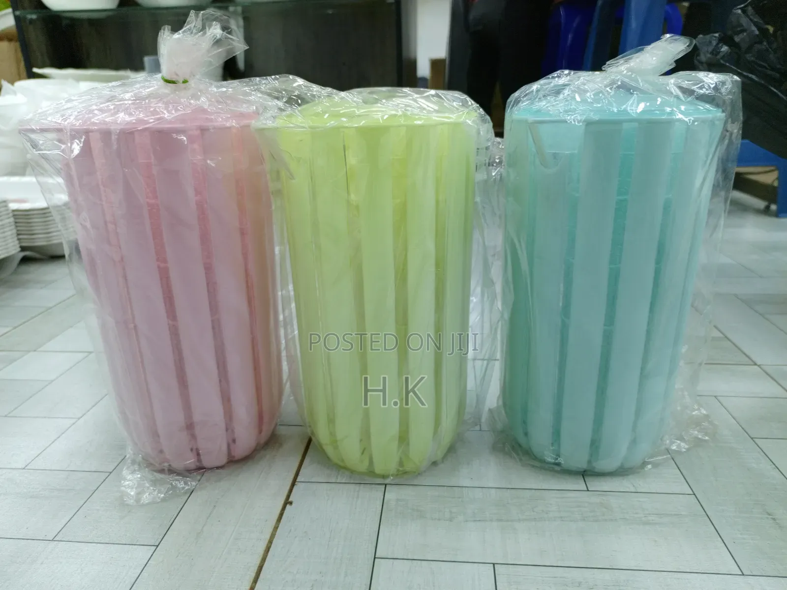 Melon Jug With 4 Glasses