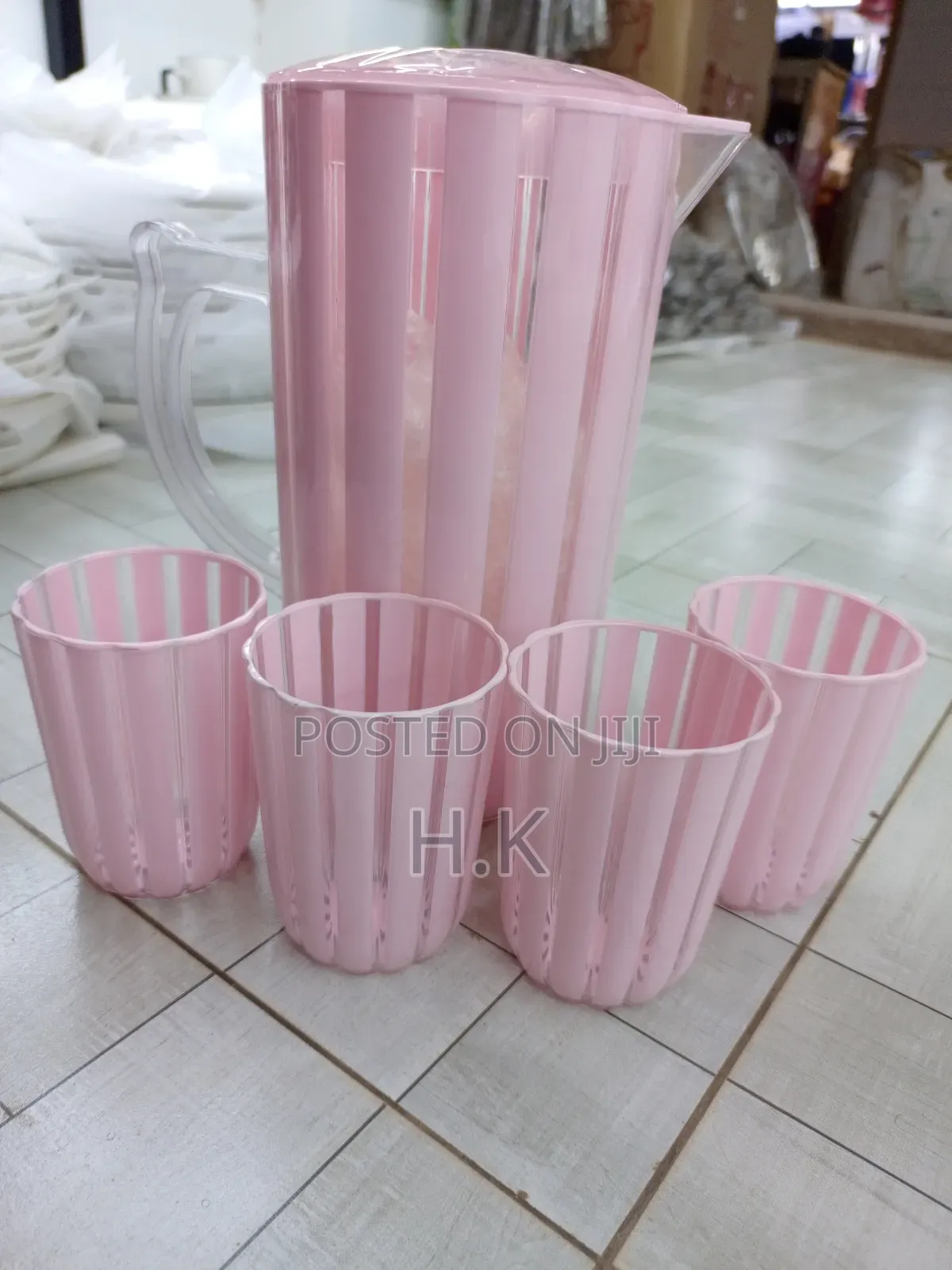 Melon Jug With 4 Glasses