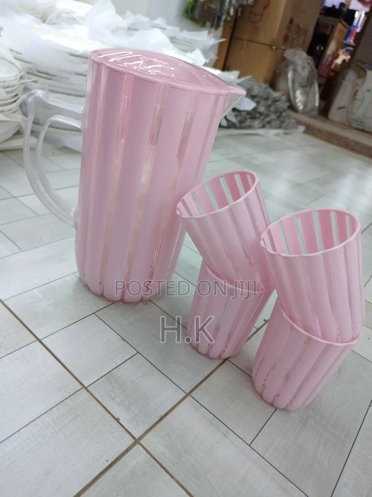 Melon Jug With 4 Glasses