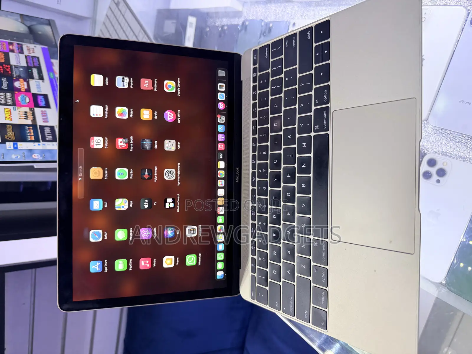 Laptop Apple MacBook Pro 2017 8GB Intel Core M SSD 256GB