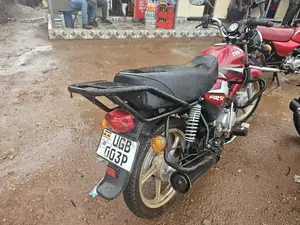TVS HLX 125 2024 Red
