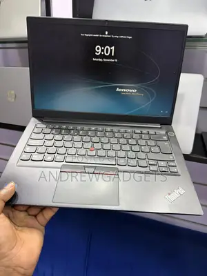 Laptop Lenovo ThinkPad E14 Gen 4 8GB Intel Core I5 SSD 512GB