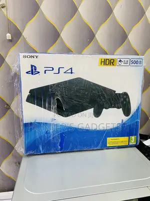 Playstation 4 Slim Brand New With One Controller 500gb
