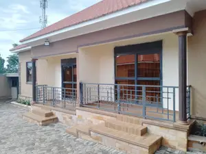 1bdrm Bungalow in Kyaliwajala Rd, Central Division for rent