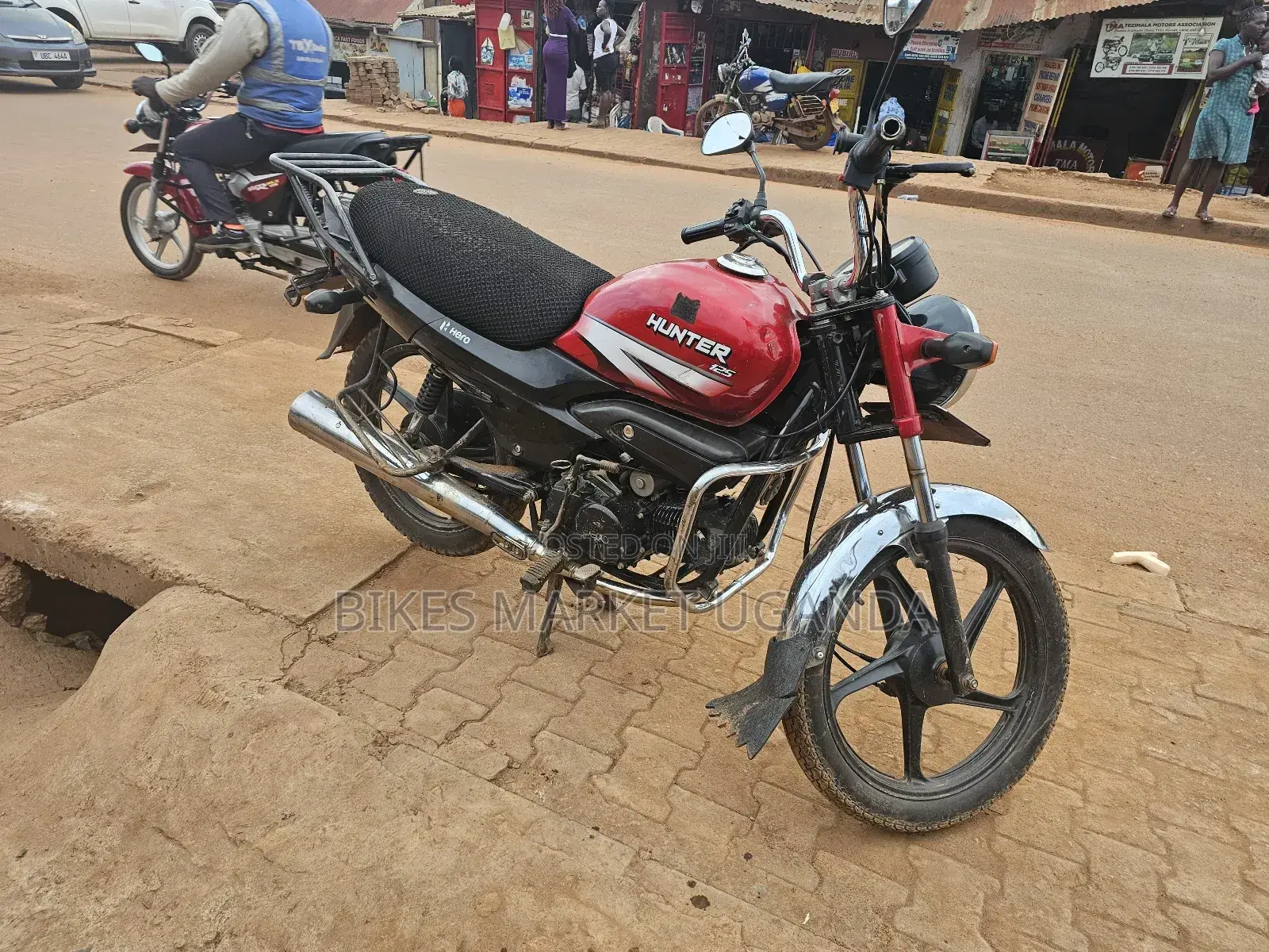 Hero Hunter 125 2020 Red