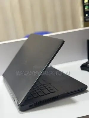 Laptop Dell Latitude 14 E5470 8GB Intel Core I5 SSD 256GB