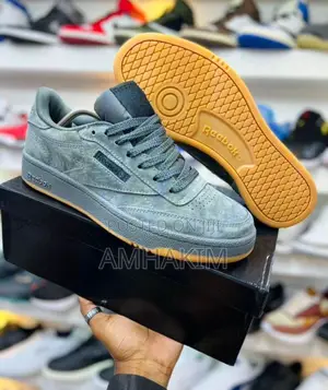 Classic Reebok Suede Low Sneakers in Stock