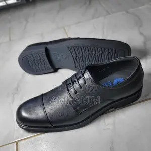 Classic Men Leather Blucher Gentles in Stock
