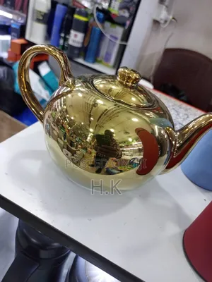 Ceramic Serving Tea Pot