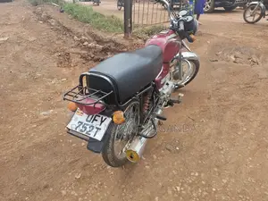 Bajaj Boxer 2023 Red