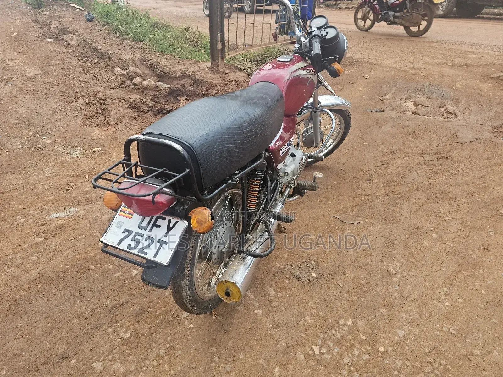 Bajaj Boxer 2023 Red