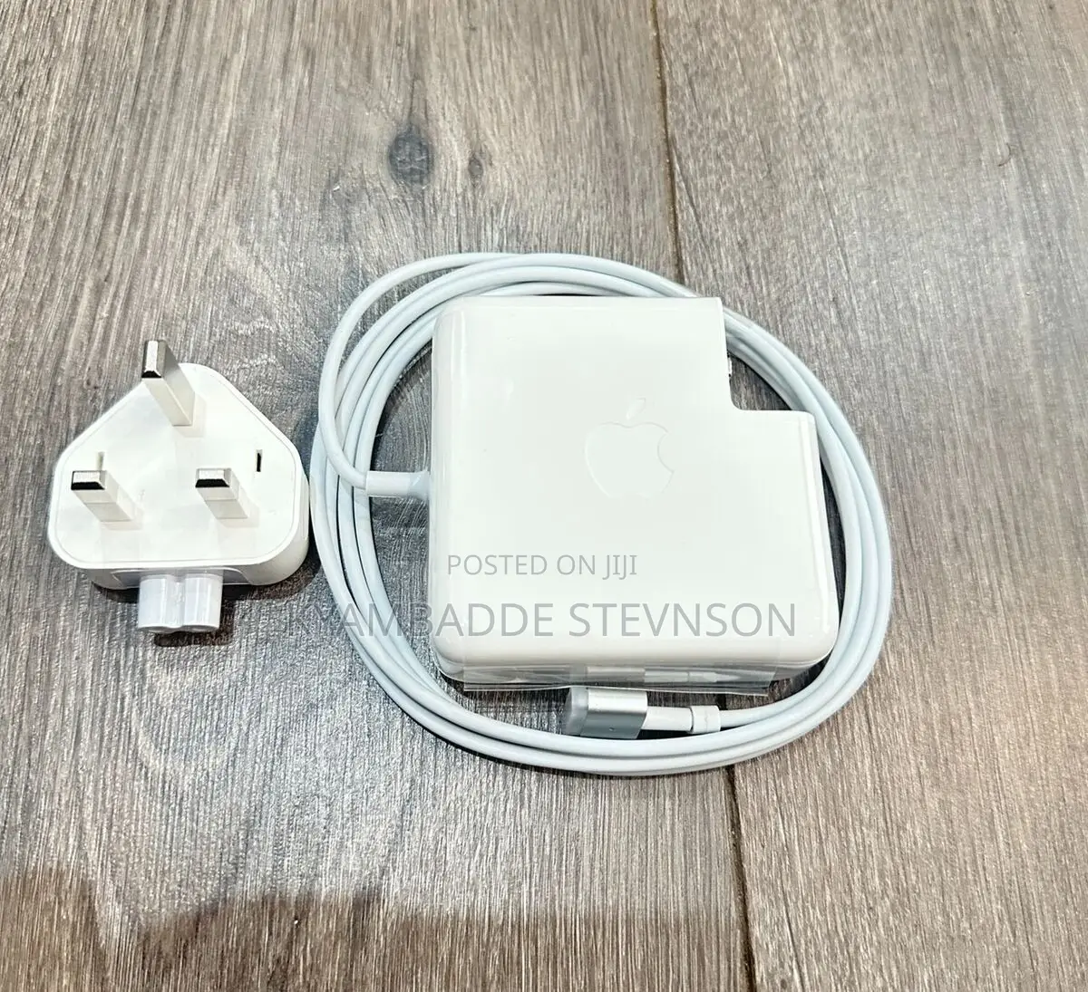 Megasafe 1 Mac Charger