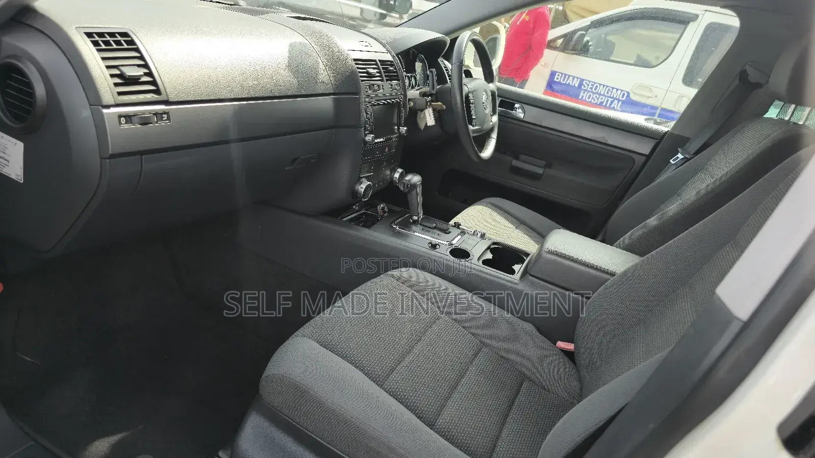 Volkswagen Touareg 2009 White