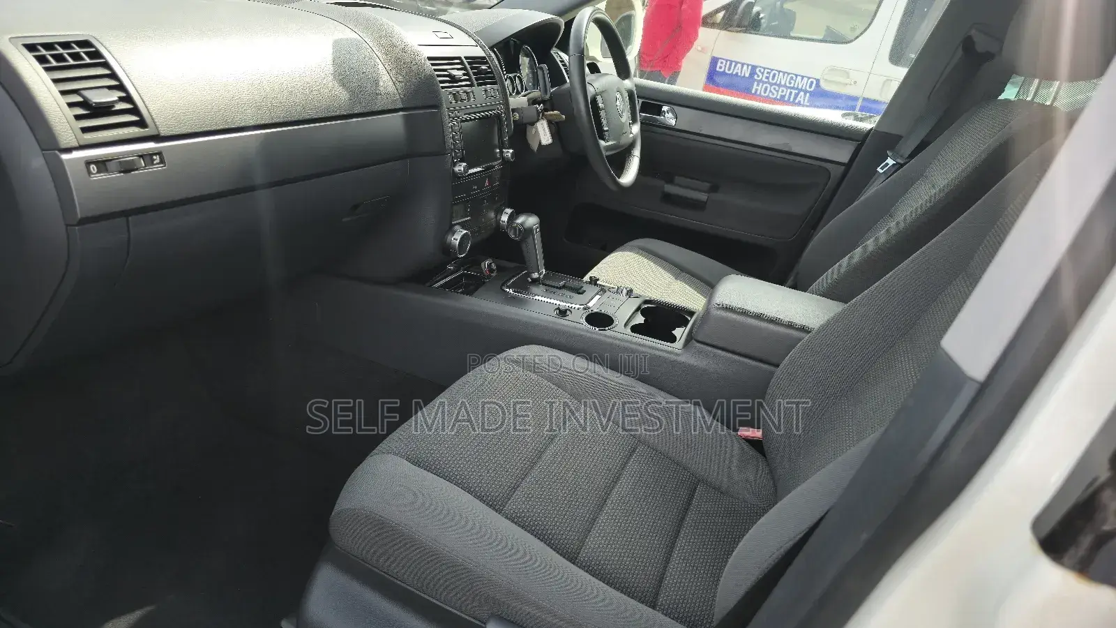 Volkswagen Touareg 2009 White