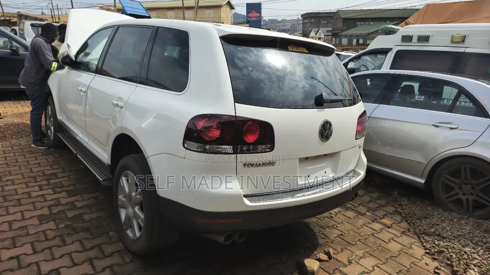 Volkswagen Touareg 2009 White