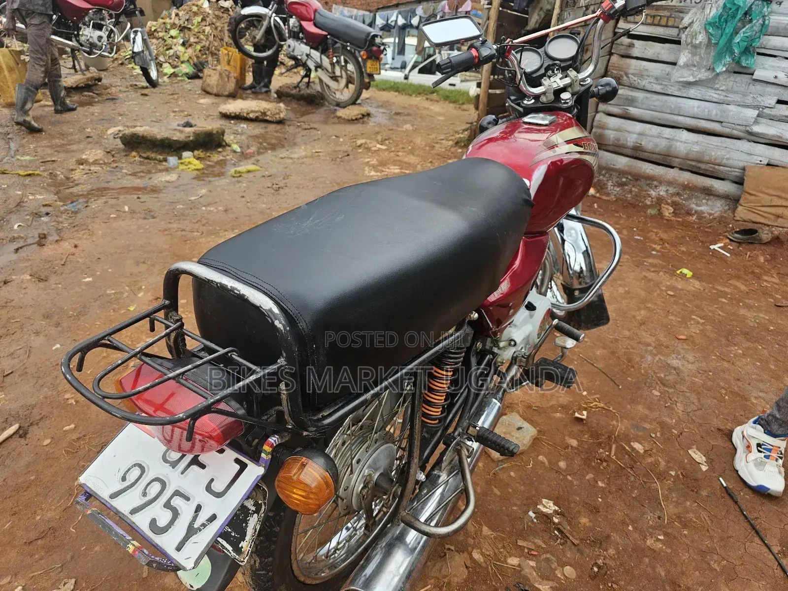 Bajaj Boxer 2022 Red