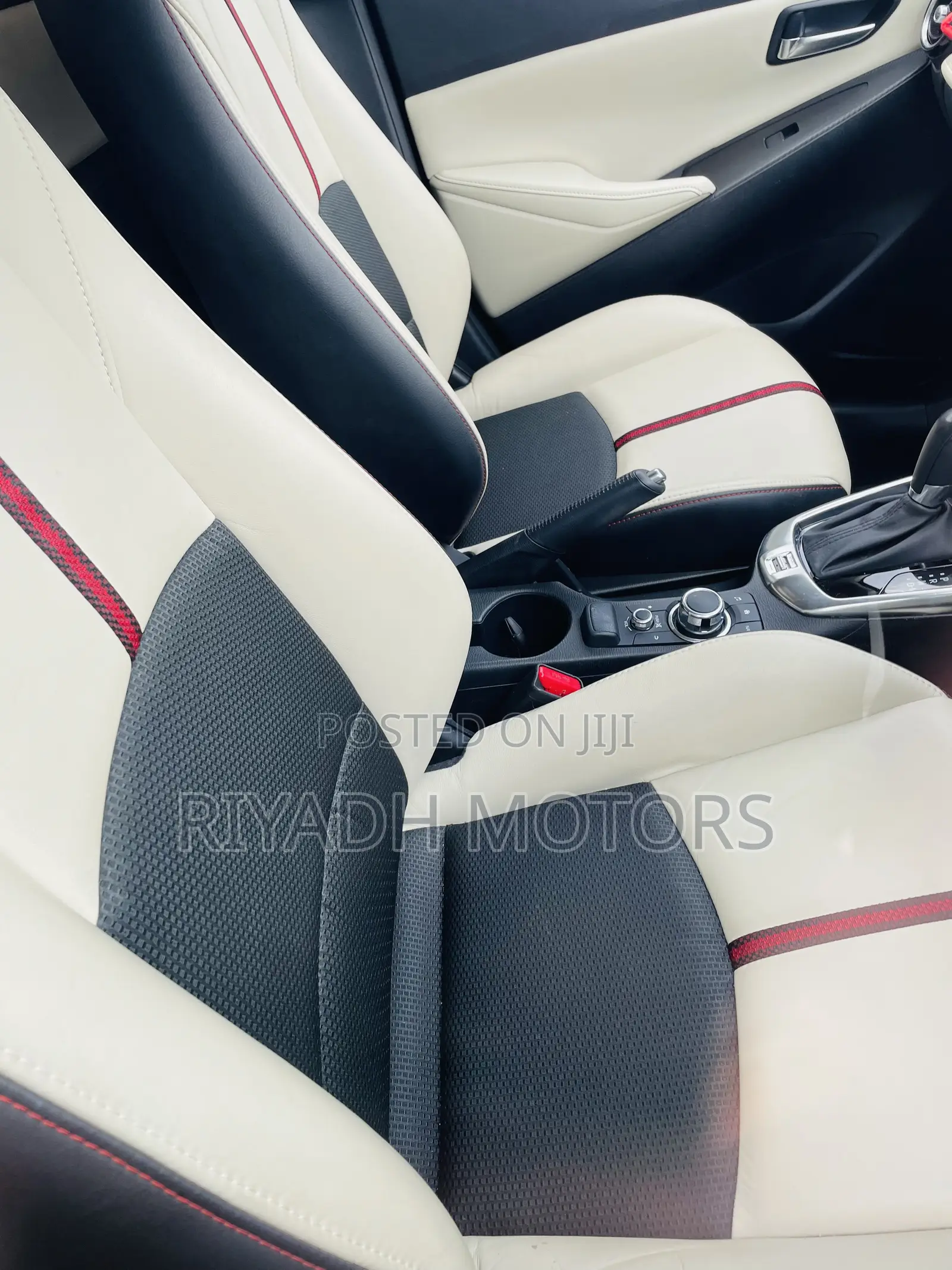 Mazda 2 2014 Gray