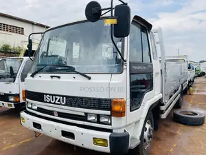 Isuzu Double Lights Shot Gear