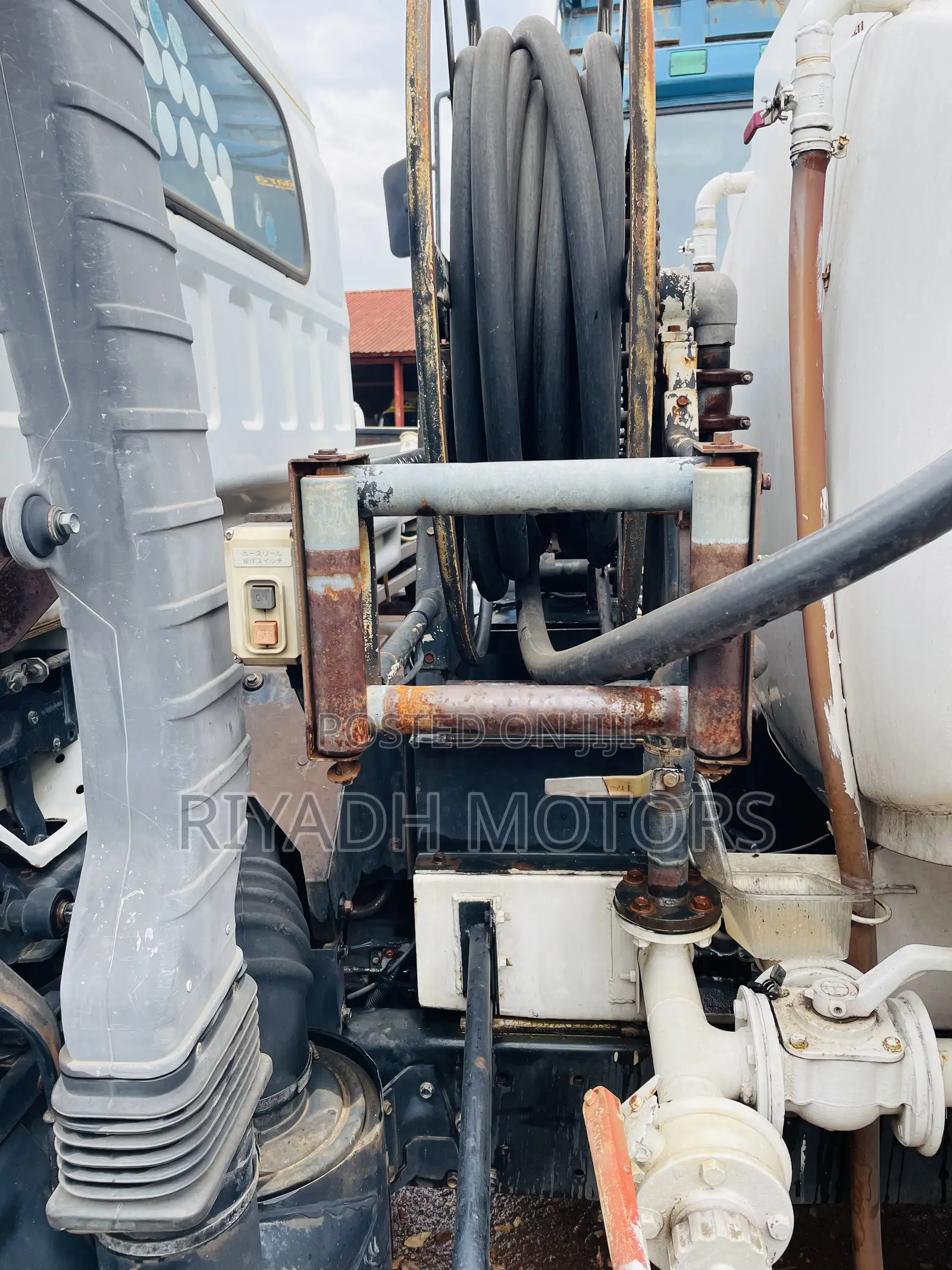 Isuzu Fuel Tank