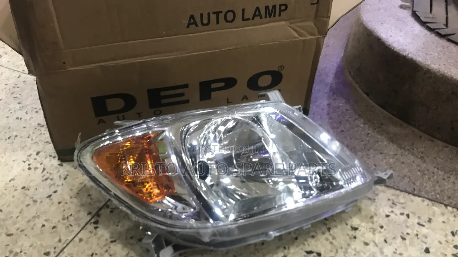 Headlamp Vigo 2009