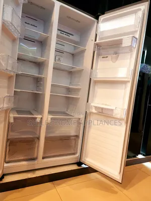 Brand New Hisense 670ltrs Side by Side Fridge Silver