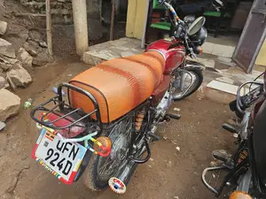 Bajaj Boxer 2022 Red