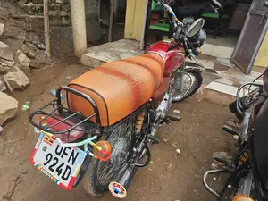 Bajaj Boxer 2022 Red