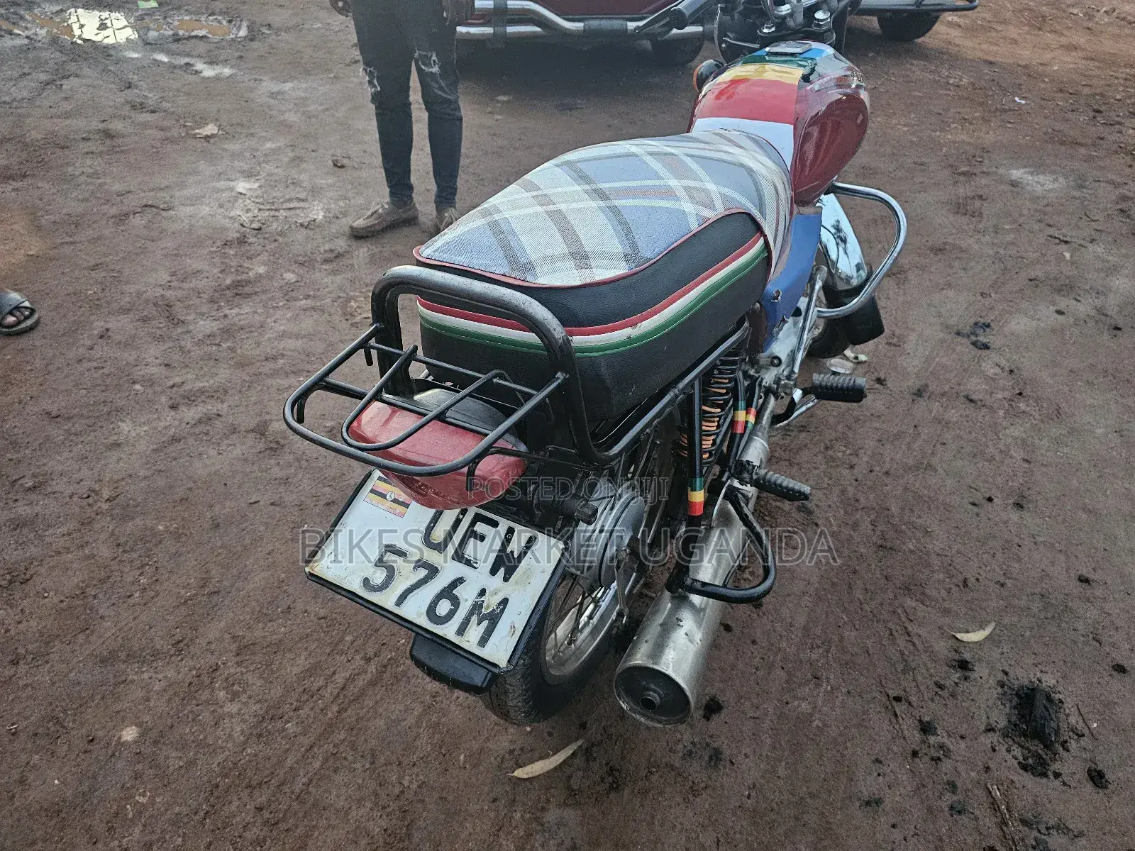 Bajaj Boxer 2018 Red