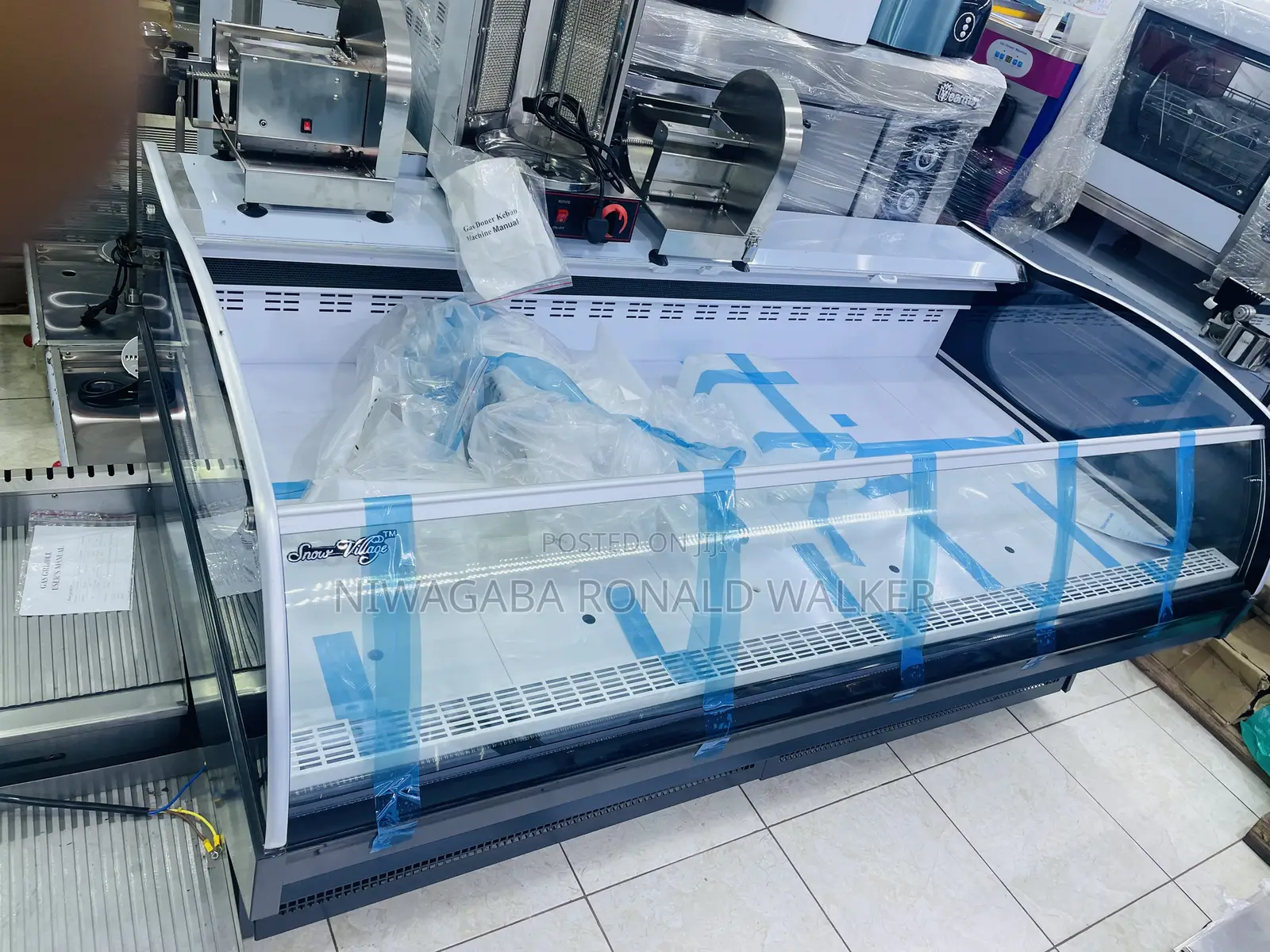 Meat / Fish Display Chiller Machine