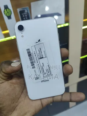 Apple iPhone XR 128 GB White