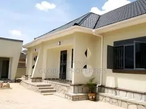 2bdrm Bungalow in Nsawo Estate, Central Division for rent