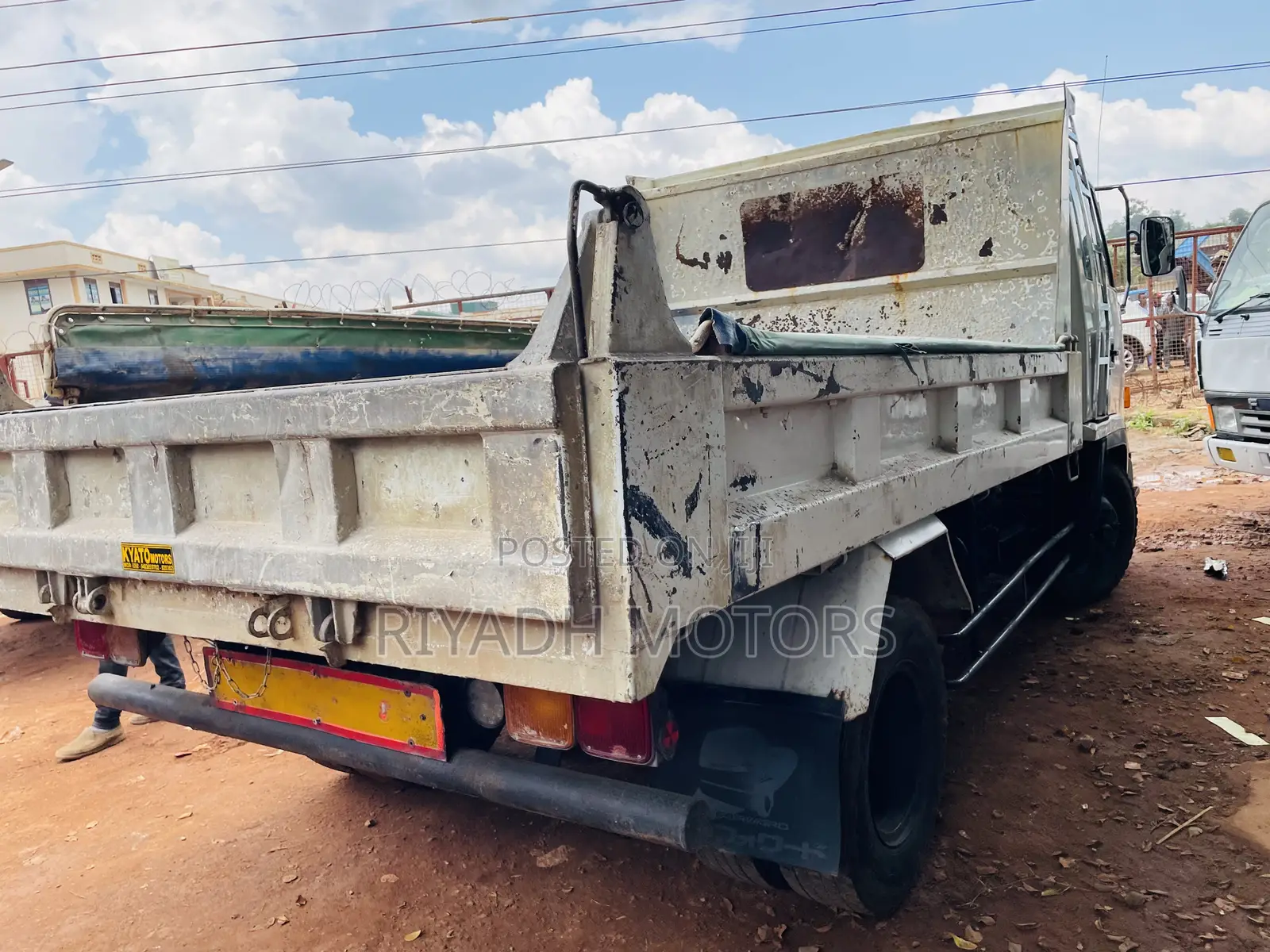 Isuzu 6HE1 Engine