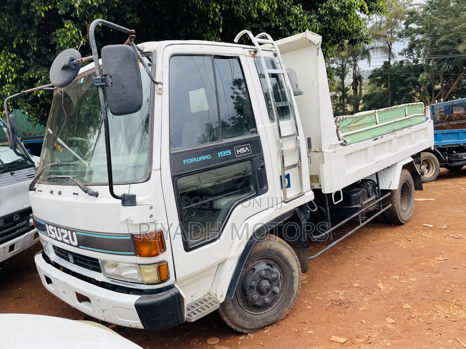 Isuzu 6HE1 Engine