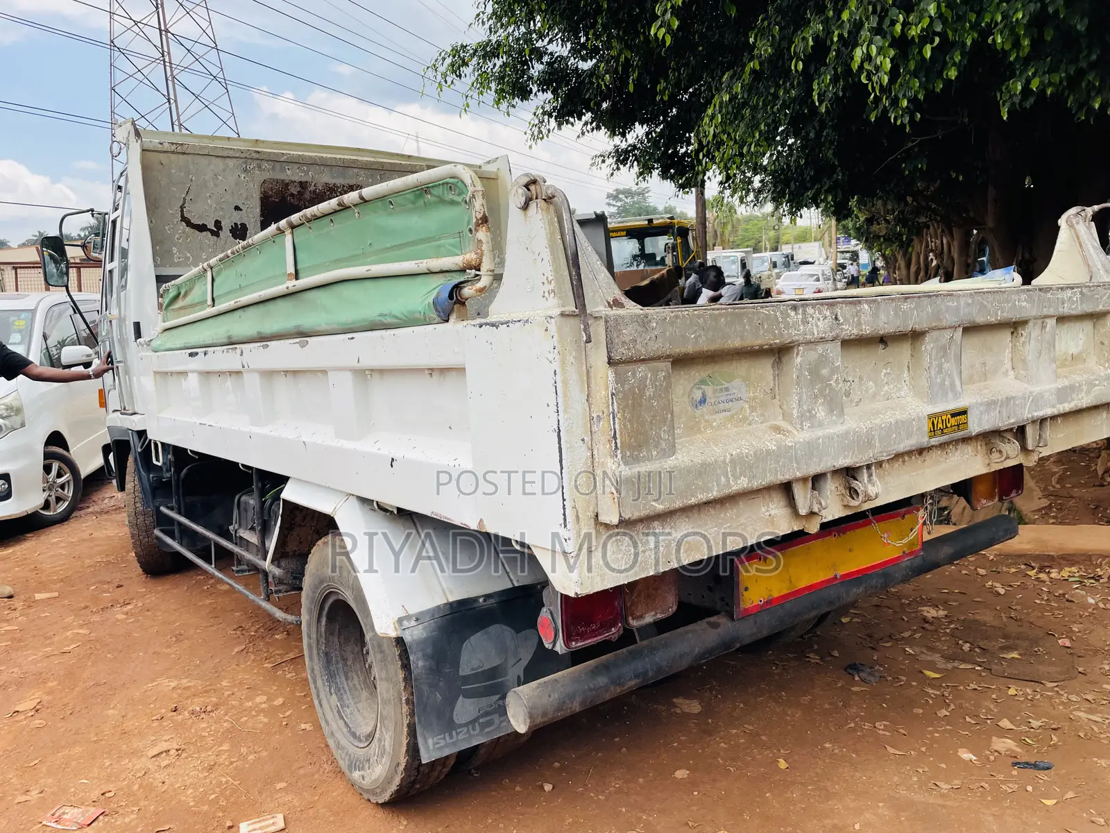 Isuzu 6HE1 Engine